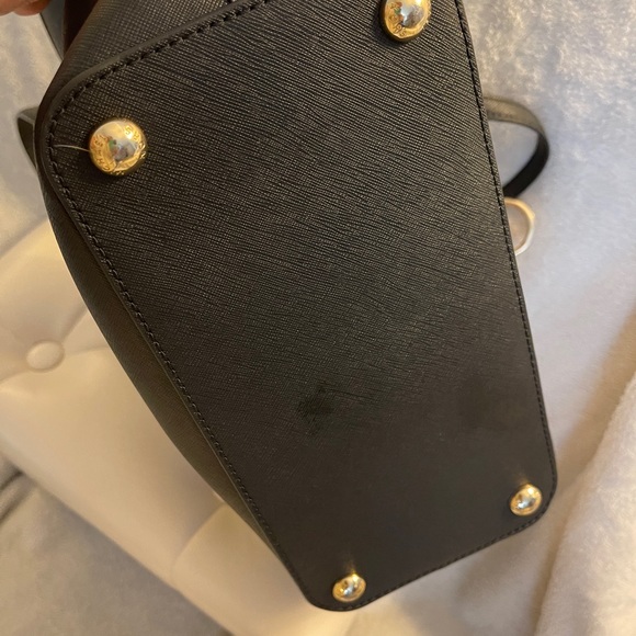 MK Michael Kors Black Shoulder Bag - Picture 8 of 15